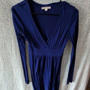 V neck belted dress